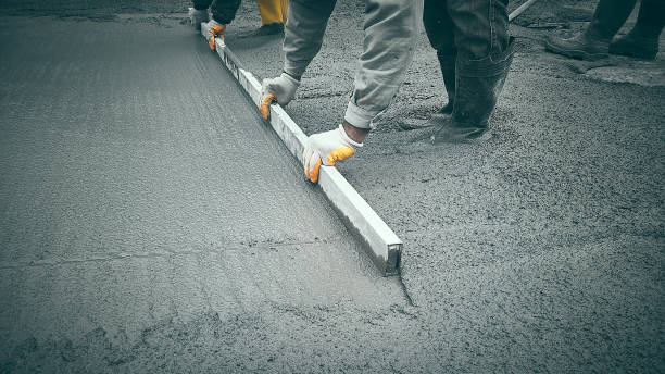 Best Concrete Demolition Services in Laurium, MI